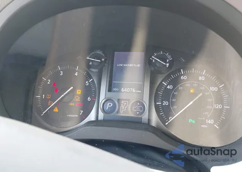 2017 Lexus Gx 460 Luxury z USA, uszkodzony, nr VIN JTJJM7FX6H5165035